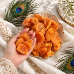 Sulphured Dry Apricots (Khubani) – Fresh from Gilgit product photo 2