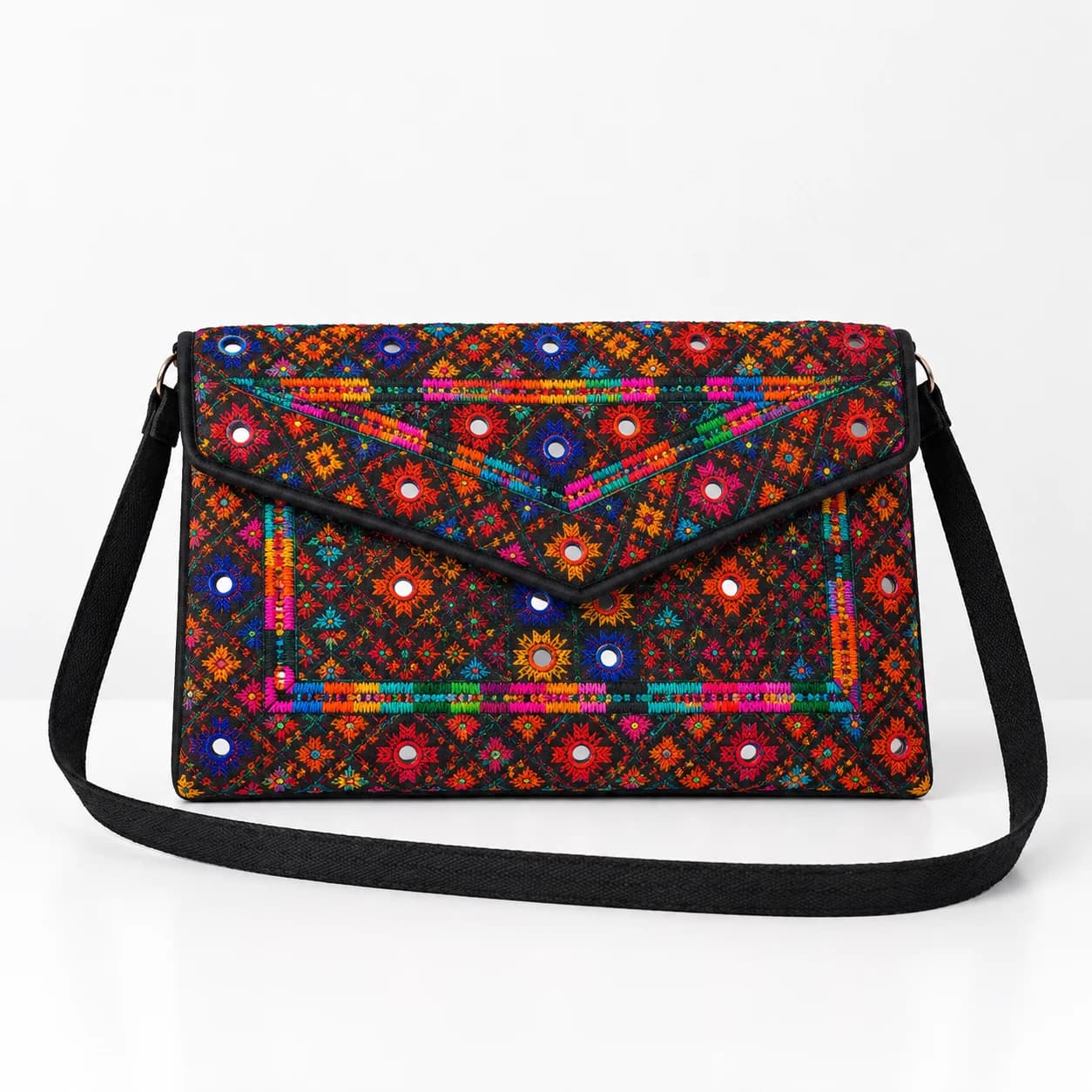 Handmade Embroidered Bag for Women - Gilgit Baltistan product photo 2